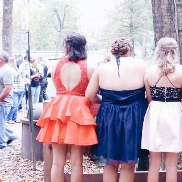 Red homecoming/prom dress - Picture 3 of 5